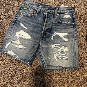 Levi womens 90’s style 501 Jean shorts
